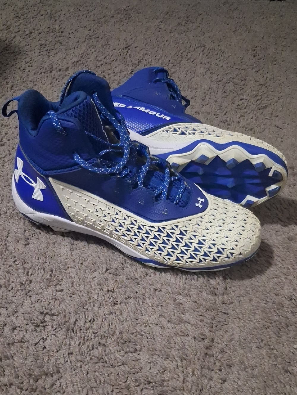 Men's Under armour cleats